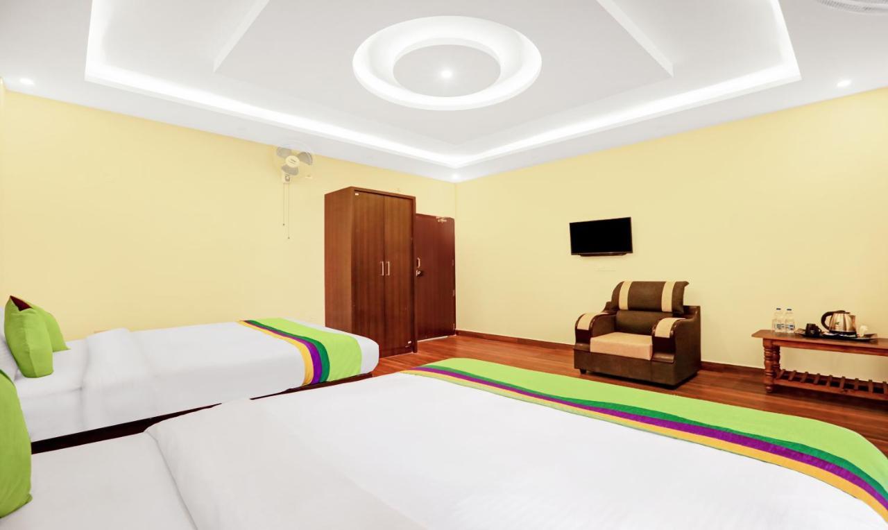 Treebo Doha King Hotel Madikeri Ngoại thất bức ảnh